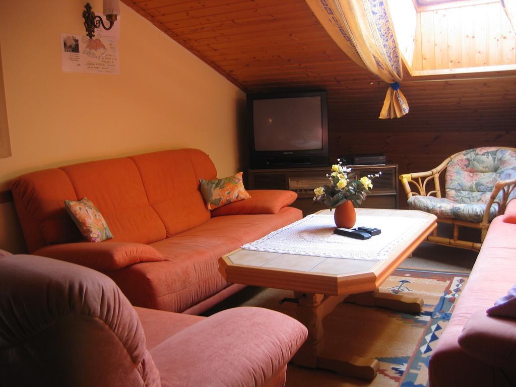 Haus Freitag Apartment Millstatt Room photo